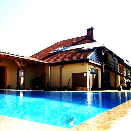 Patkoszeg Vendeghaz Hotell Kaposfo Exteriör bild