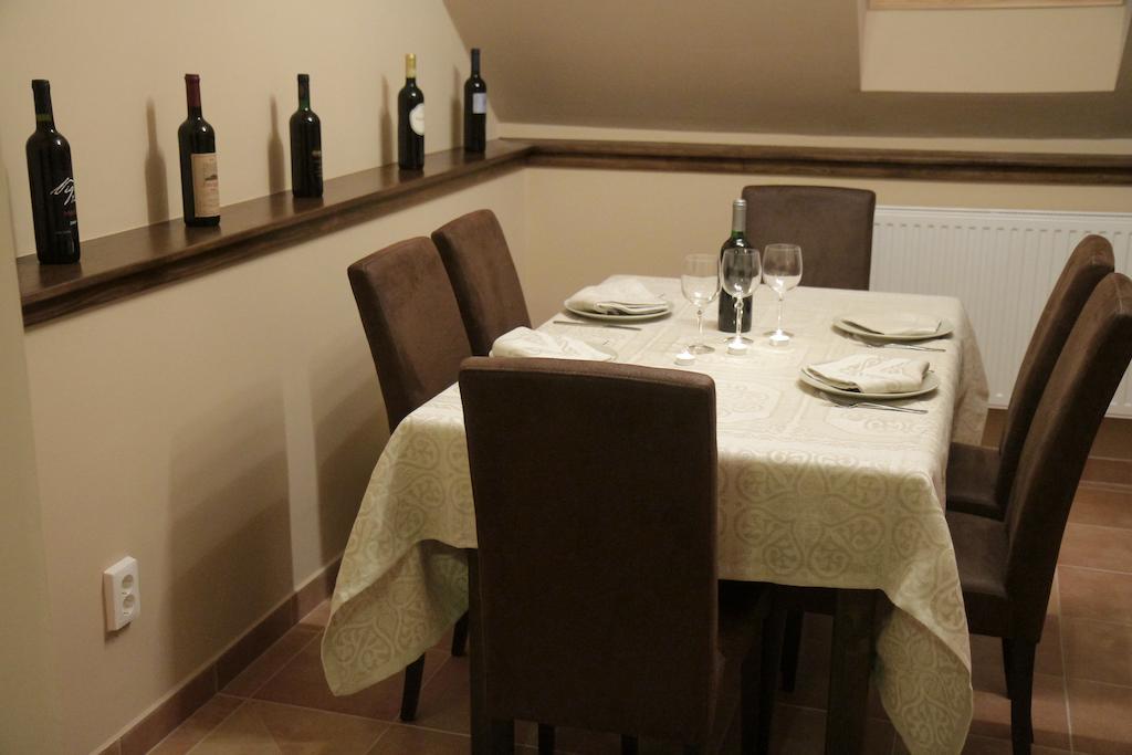 Patkoszeg Vendeghaz Hotell Kaposfo Exteriör bild