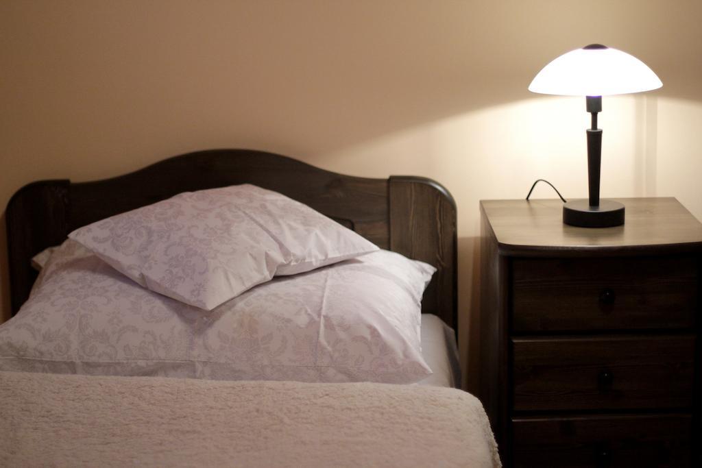 Patkoszeg Vendeghaz Hotell Kaposfo Rum bild